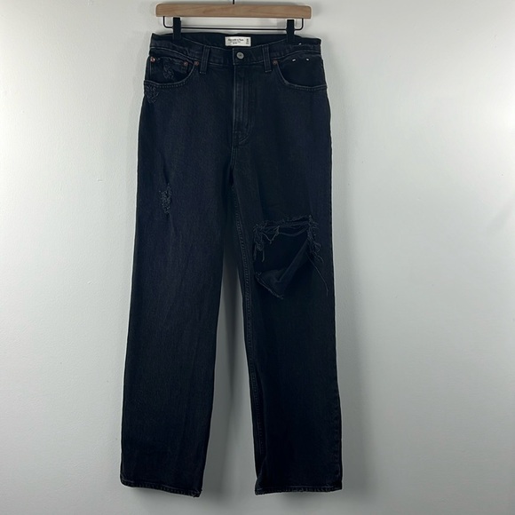 Abercrombie & Fitch 90s Relaxed High Rise Distressed Black Jeans - Picture 1 of 13